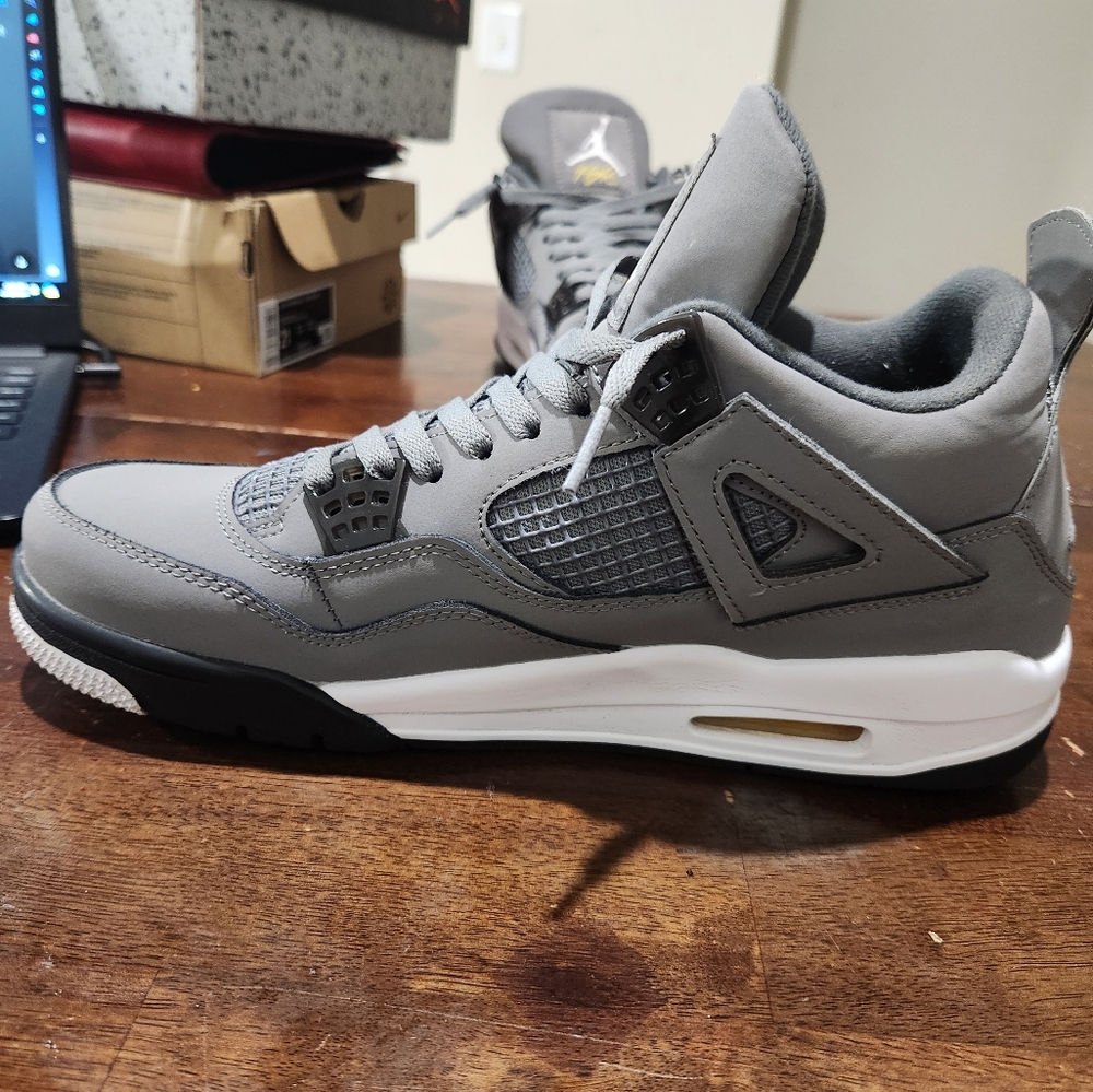 Jordan 4 cool greys - Picture 1 of 4